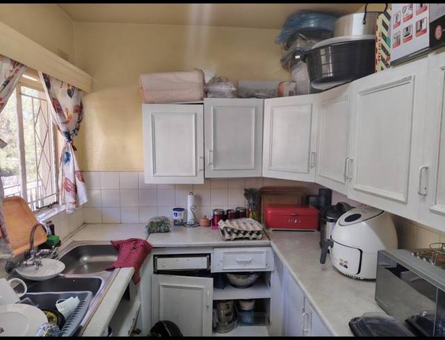 2 BEDROOM APARTMENT FOR SALE IN FERNDALE